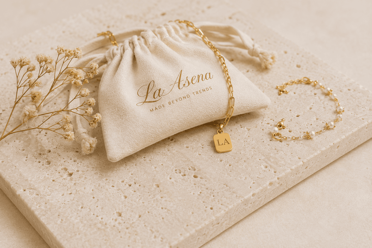 Warm details from the La Asena Paris studio